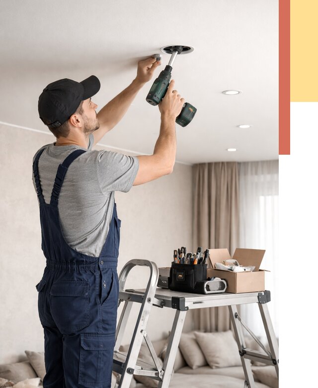 Установка и монтаж точечных светильников в натяжной потолок в Печоре от 1833 руб. | ОТДЕЛОЧНИК-Пчр